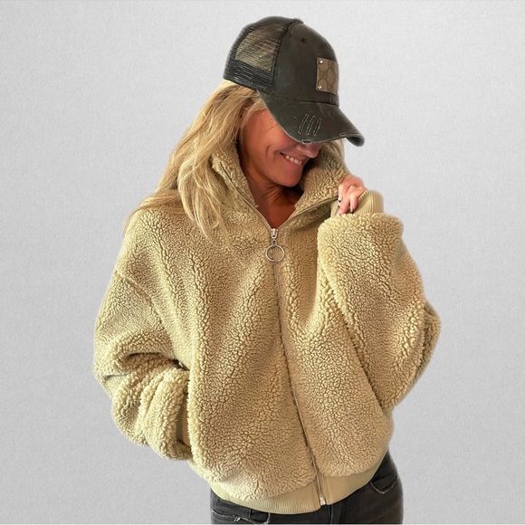 NWT  We Wore What Faux Shearling Bomber - Picture 4 of 12